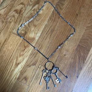 Silver chain key necklace